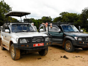 Car-Rental-Uganda-Cheap-4x4-Rental-Cars-and-Self-Drive-Uganda-Offers
