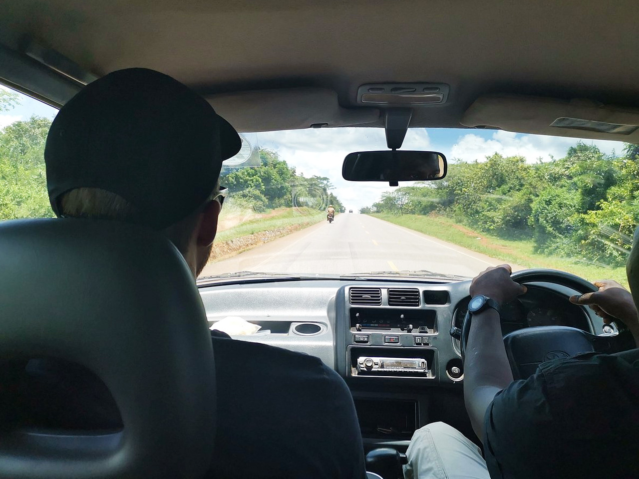 car-rental-uganda-with-driver